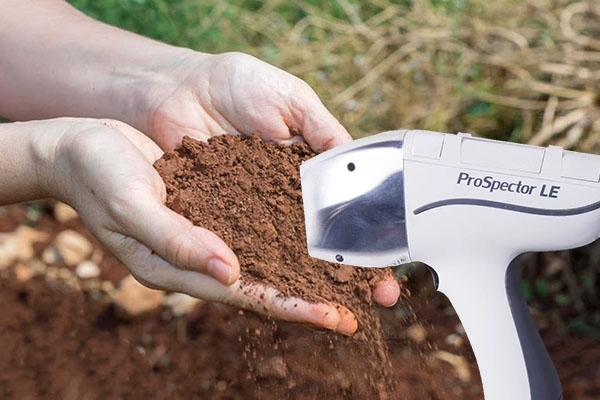 伊瓦特手持式光谱仪支持土壤检测